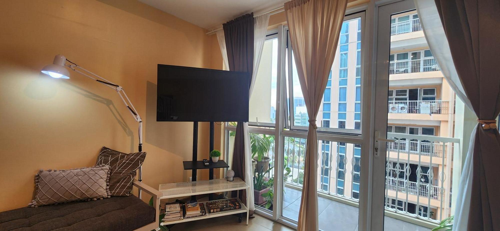 Spacious Cozy Suite At The Venice Mall With Free Parking And Washing Machine (Adults Only) Тагиг Экстерьер фото