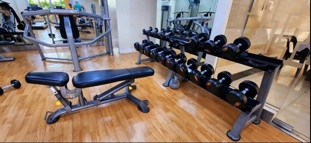 Spacious Cozy Suite At The Venice Mall With Free Parking And Washing Machine (Adults Only) Тагиг Экстерьер фото